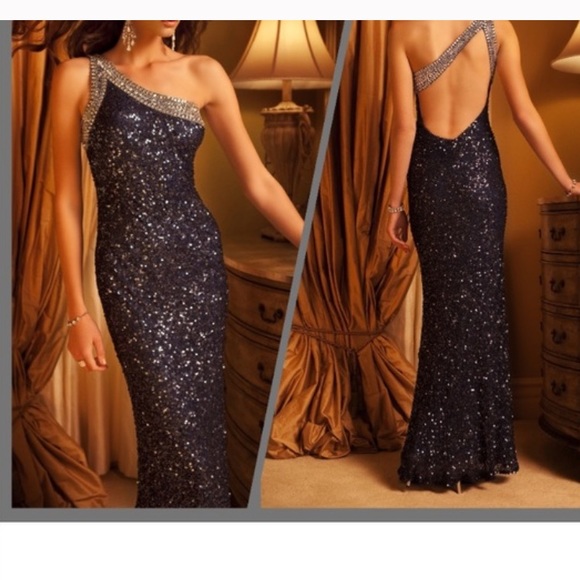 Blue Scala Beaded Prom Homecoming Gown Size 4 - Picture 3 of 5